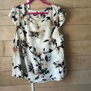 Flowered‎ Blouse